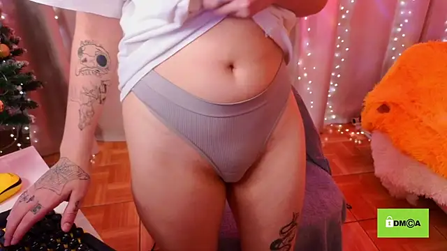 Funny bunnyy online show from January 22, 2025, 7:03 am