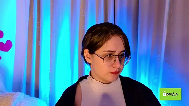 Funny bunnyy online show from February 24, 2025, 5:11 am