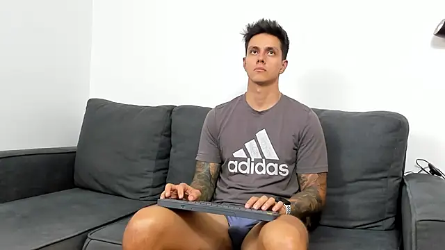 JeanBroc online show from September 8, 2025, 8:52 pm