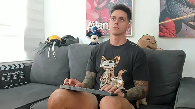 JeanBroc online show from December 19, 2025, 7:54 pm