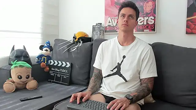 JeanBroc online show from April 23, 2026, 6:54 pm