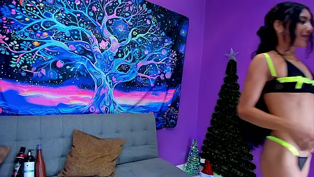 Mieldeluna online show from December 6, 2024, 5:31 am