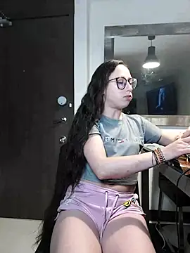 milena 23x online show from March 4, 2025, 5:00 am