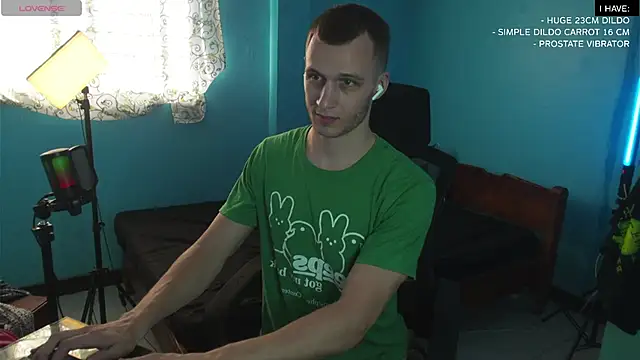 mickeypict online show from February 14, 2025, 8:52 am