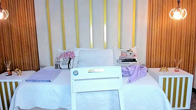 love mommy online show from March 12, 2025, 4:41 am