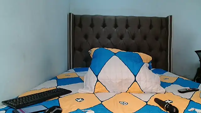 CHOCKYCHOCX2 online show from March 13, 2026, 5:36 am