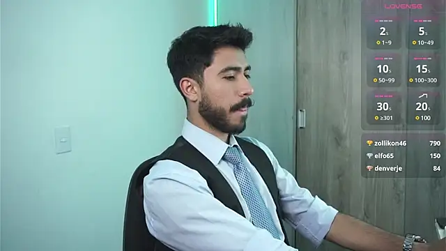 dam0n fr0st online show from December 17, 2024, 10:22 pm