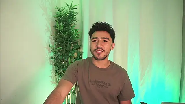 dam0n fr0st online show from June 4, 2026, 12:27 am