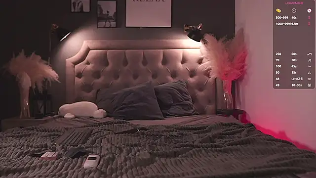 Snapshot of LolaStifler chatting on February 21, 2025, 3:12 am LolaStifler online show from February 21, 2025, 3:12 am