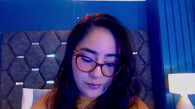 Snapshot of DevonPiers chatting on September 15, 2025, 12:05 pm DevonPiers online show from September 15, 2025, 12:05 pm