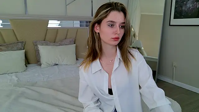 MarybethSnow online show from January 20, 2025, 7:35 pm