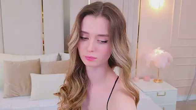 MarybethSnow online show from April 11, 2026, 5:17 pm