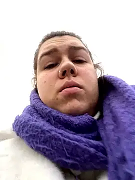 SuzieMurray online show from December 2, 2024, 9:13 am