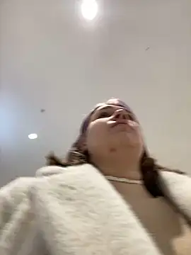 SuzieMurray online show from December 23, 2024, 9:27 am