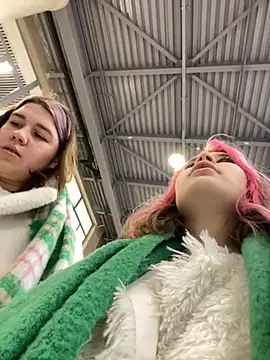 SuzieMurray online show from January 24, 2025, 8:13 am