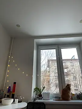 SuzieMurray online show from March 6, 2026, 8:22 am