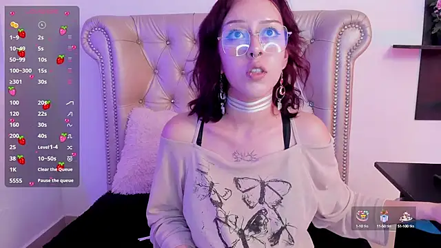 AlexaFoxy18 online show from January 15, 2025, 4:57 am