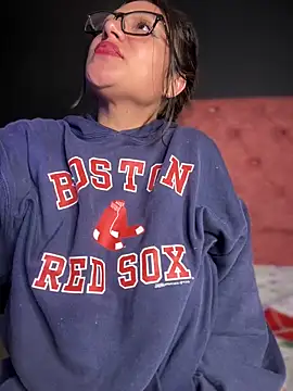 Im Little online show from February 22, 2025, 9:56 am