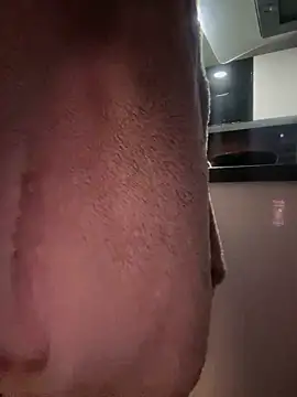 Im Little online show from February 27, 2025, 6:29 am