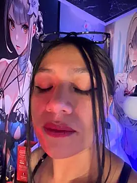 Im Little online show from September 20, 2025, 3:07 am