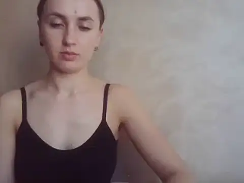 CaitlinaJayne23 online show from March 18, 2025, 1:09 pm