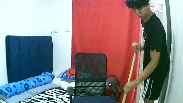 Snapshot of sexy_diamante_ chatting on January 11, 2026, 6:13 pm sexy diamante online show from January 11, 2026, 6:13 pm