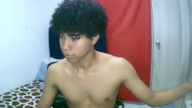 Snapshot of sexy_diamante_ chatting on January 16, 2026, 12:58 am sexy diamante online show from January 16, 2026, 12:58 am