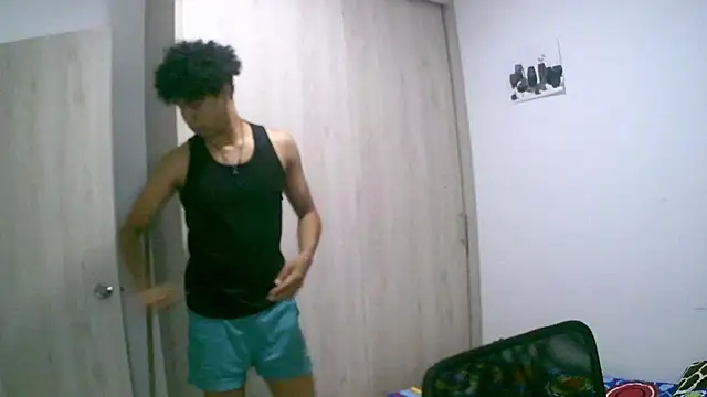 Snapshot of sexy_diamante_ chatting on February 8, 2026, 2:48 am sexy diamante online show from February 8, 2026, 2:48 am