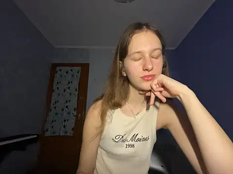 Eva Angel3 online show from February 6, 2025, 6:13 pm