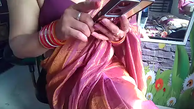 sexy-honey09 online show from January 18, 2026, 8:29 am