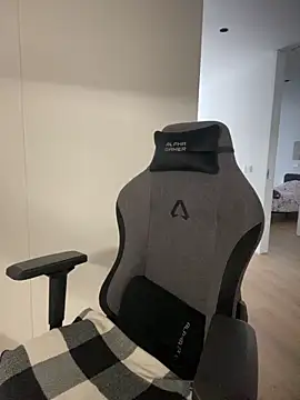 brazilianbbinuk online show from February 8, 2026, 1:47 pm