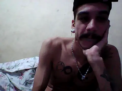 Snapshot of gatobranco001 chatting on March 19, 2025, 12:12 pm gatobranco001 online show from March 19, 2025, 12:12 pm