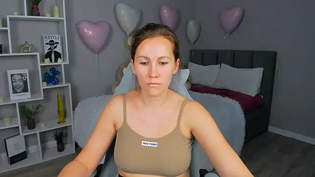 MichelleOrtis online show from February 22, 2026, 6:35 am