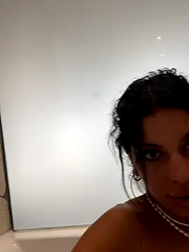 AlyssaHottv  online show from September 23, 2025, 9:12 am