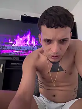 ArturoDelgado1 online show from March 18, 2026, 2:42 pm