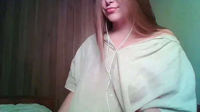 Evasapples online show from May 23, 2026, 9:08 pm