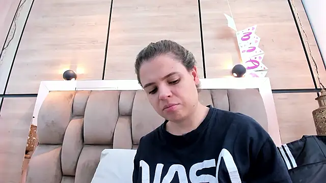 dorothy vegga online show from February 20, 2026, 3:14 am