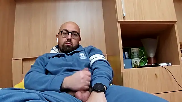 Snapshot of darione_90 chatting on January 18, 2025, 11:44 pm darione 90 online show from January 18, 2025, 11:44 pm
