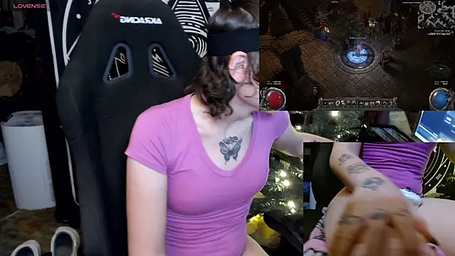 BrandiWRLD 999 online show from January 6, 2025, 7:35 pm