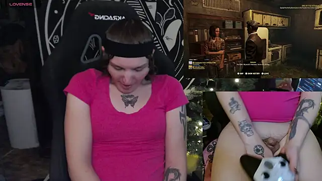 BrandiWRLD 999 online show from January 14, 2025, 4:04 am