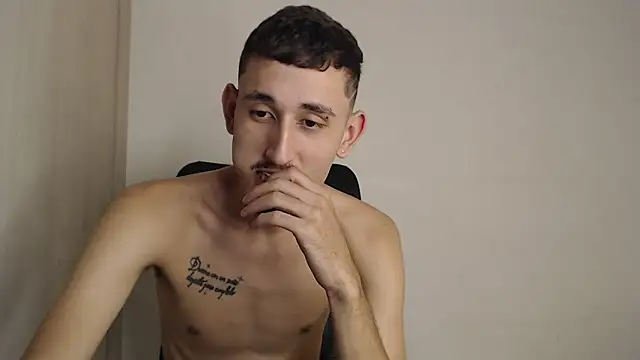 enzo 0814 online show from February 17, 2025, 4:31 am