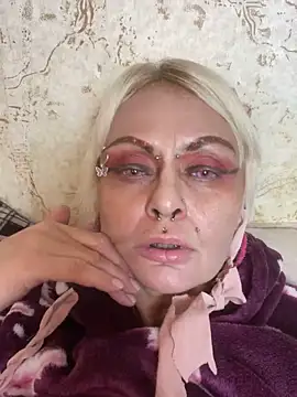 Gardener of Illusions online show from September 29, 2025, 2:38 am