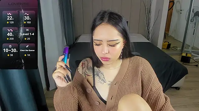 baby  kim online show from February 25, 2025, 5:08 am