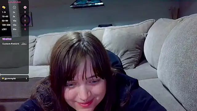 princess emily4723 online show from April 21, 2026, 6:34 pm