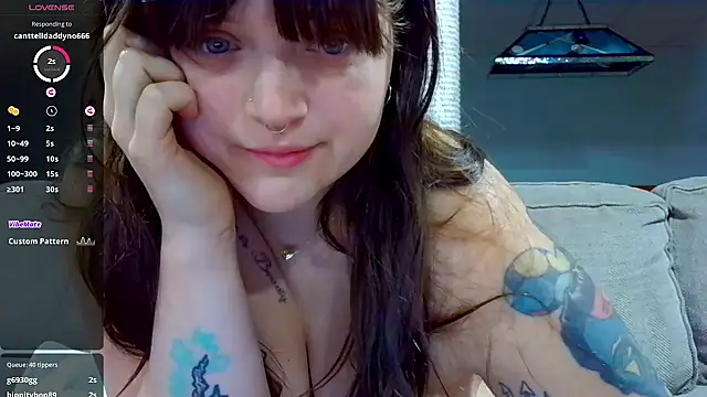 Snapshot of princess_emily4723 chatting on April 29, 2026, 3:10 am princess emily4723 online show from April 29, 2026, 3:10 am
