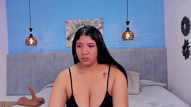 estrella bigboobs14 online show from April 23, 2026, 10:25 am