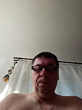 Lisak951 online show from June 26, 2026, 4:39 am