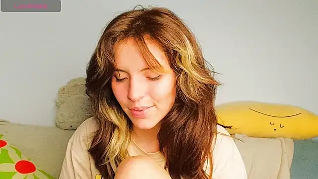 cherrybom969 online show from January 13, 2025, 6:06 am