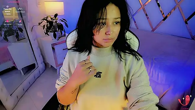 sexyy kitty18 online show from March 28, 2026, 3:50 am