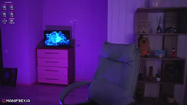 Snapshot of ManiFreyja chatting on December 20, 2024, 1:36 am ManiFreyja online show from December 20, 2024, 1:36 am